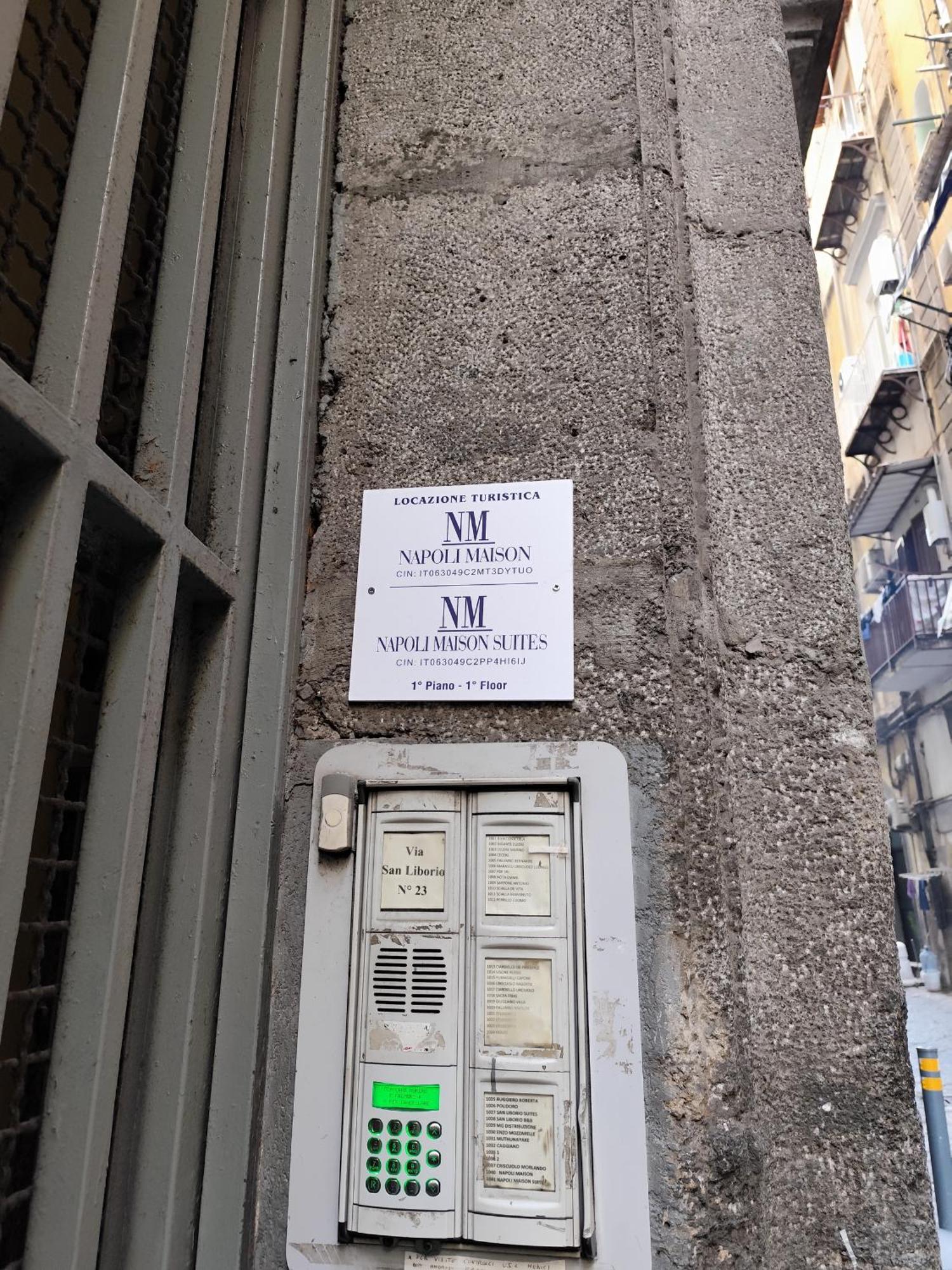Napoli Maison Suite المظهر الخارجي الصورة